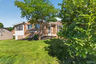 633 Landor Ct, Saint Louis, MO 63125 - Photo 8