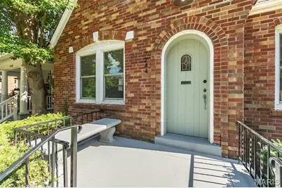 7244 Shaftesbury Avenue, University City, MO 63130 - Photo 2