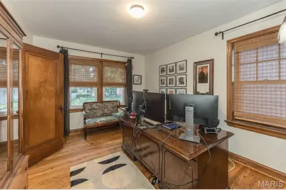7244 Shaftesbury Avenue, University City, MO 63130 - Photo 12