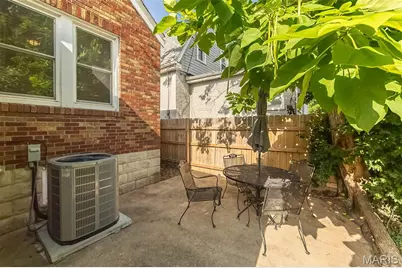 7244 Shaftesbury Avenue, University City, MO 63130 - Photo 26
