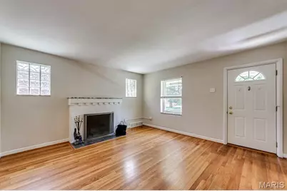 1528 Cutter Avenue, Saint Louis, MO 63139 - Photo 2