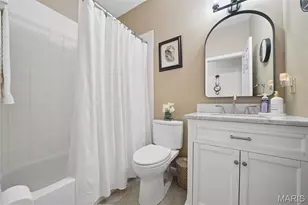 741 Stone Meadow Dr, Chesterfield, MO 63005 - Photo 22