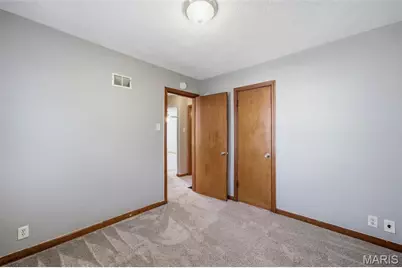 7008 Motte Street, Saint Louis, MO 63121 - Photo 14