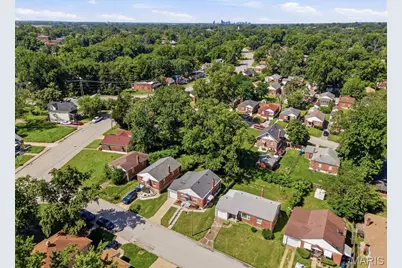 7008 Motte Street, Saint Louis, MO 63121 - Photo 20