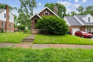 7027 Camden Ct, University City, MO 63130 - Photo 1