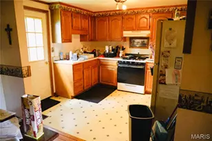1808 City Cemetary Rd, Robertsville, MO 65066 - Photo 12