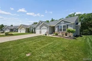 511 Indian Lake Dr, Wright City, MO 63390 - Photo 2