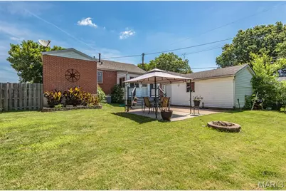 4348 Schirmer Street, Saint Louis, MO 63116 - Photo 6