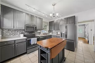 6646 Odell St, Saint Louis, MO 63139 - Photo 8