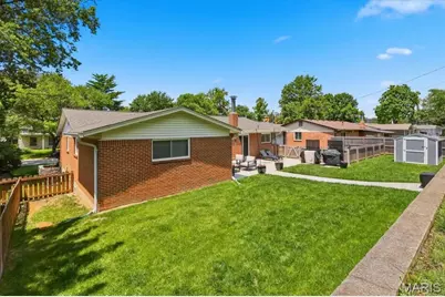 1022 Fernway Lane, Creve Coeur, MO 63141 - Photo 44