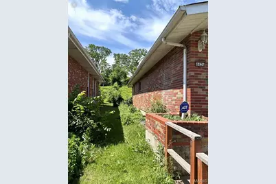 4426 Carter Avenue, Saint Louis, MO 63115 - Photo 2