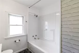 135 Becker Dr, Saint Louis, MO 63135 - Photo 24