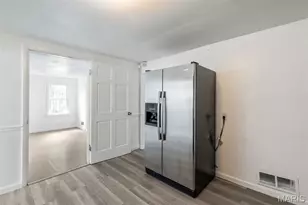 135 Becker Dr, Saint Louis, MO 63135 - Photo 14
