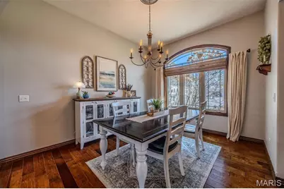 959 Cobblestone Ct, Lebanon, MO 65536 - Photo 6