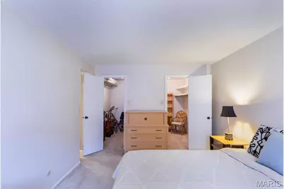 10381 Oxford Hill Drive #14, Saint Louis, MO 63146 - Photo 12