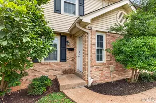 407 W Jefferson Ave, Kirkwood, MO 63122 - Photo 1