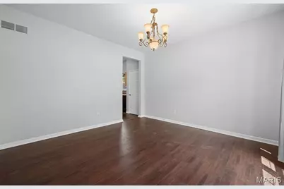 2915 Saint Vincent Avenue, Saint Louis, MO 63104 - Photo 8