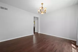 2915 St Vincent Ave, Saint Louis, MO 63104 - Photo 8
