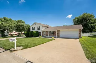 1716 Sun Drop Dr, Saint Charles, MO 63303 - Photo 2