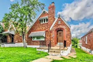8636 Riverview Blvd, Saint Louis, MO 63147 - Photo 2