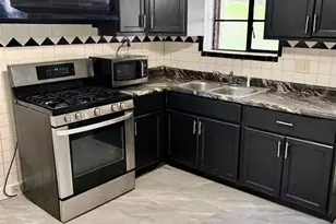 8636 Riverview Blvd, Saint Louis, MO 63147 - Photo 6