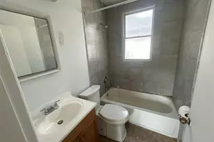 8527 Kempland Pl, Saint Louis, MO 63132 - Photo 10