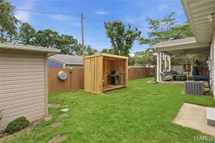 844 Alley St, Bourbon, MO 65441 - Photo 26