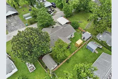 844 Alley Street, Bourbon, MO 65441 - Photo 36
