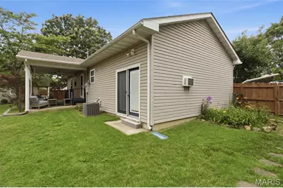 844 Alley Street, Bourbon, MO 65441 - Photo 32