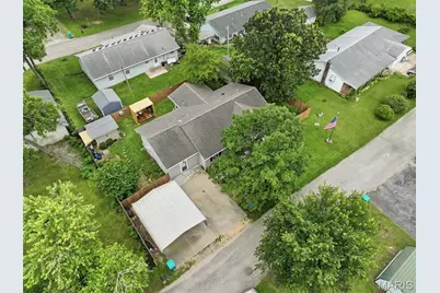 844 Alley Street, Bourbon, MO 65441 - Photo 34