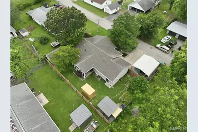 844 Alley Street, Bourbon, MO 65441 - Photo 38