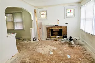 5628 Hiller Pl, Saint Louis, MO 63136 - Photo 6