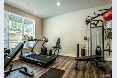 226 E Lockwood Avenue #111, Saint Louis, MO 63119 - Photo 6