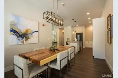 226 E Lockwood Avenue #210, Saint Louis, MO 63119 - Photo 4