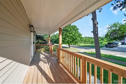 7146 Mardel Avenue, Saint Louis, MO 63109 - Photo 4