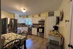 417 Iron Warrior Ln, Manchester, MO 63011 - Photo 2