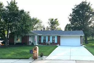 417 Iron Warrior Ln, Manchester, MO 63011 - Photo 1