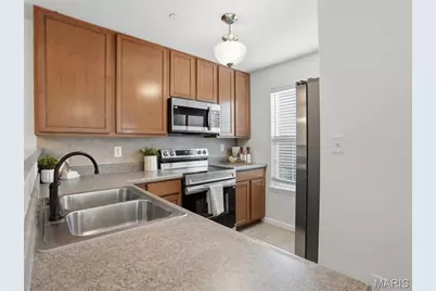 9744 Bexley Station Drive #8F, Affton, MO 63123 - Photo 10