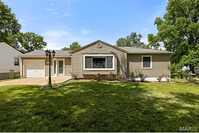 9217 Hallock Drive, Affton, MO 63123 - Photo 2