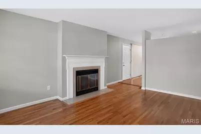 2560 Suffolk Place, Florissant, MO 63033 - Photo 4