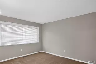 2560 Suffolk Pl, Florissant, MO 63033 - Photo 20