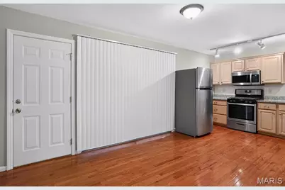 2560 Suffolk Place, Florissant, MO 63033 - Photo 10
