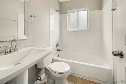 1725 Yaqui Drive, Florissant, MO 63031 - Photo 12