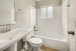 1725 Yaqui Dr, Florissant, MO 63031 - Photo 12