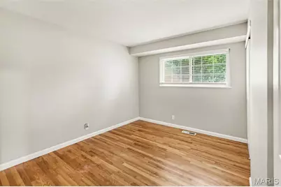 1725 Yaqui Drive, Florissant, MO 63031 - Photo 12