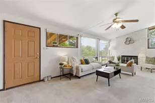 1029 Coffey Ct, Saint Louis, MO 63126 - Photo 4