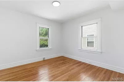 8524 Richard Avenue, University City, MO 63132 - Photo 18