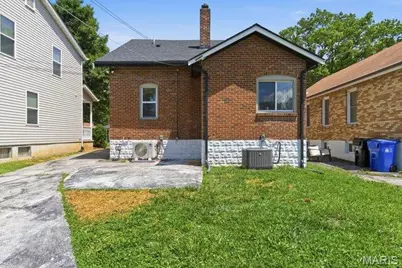 8524 Richard Avenue, University City, MO 63132 - Photo 40