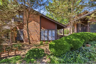 1044 Humber Circle, Mehlville, MO 63129 - Photo 2