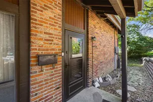 1044 Humber Cir, Mehlville, MO 63129 - Photo 4